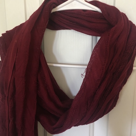 Scarf - Picture 3 of 4